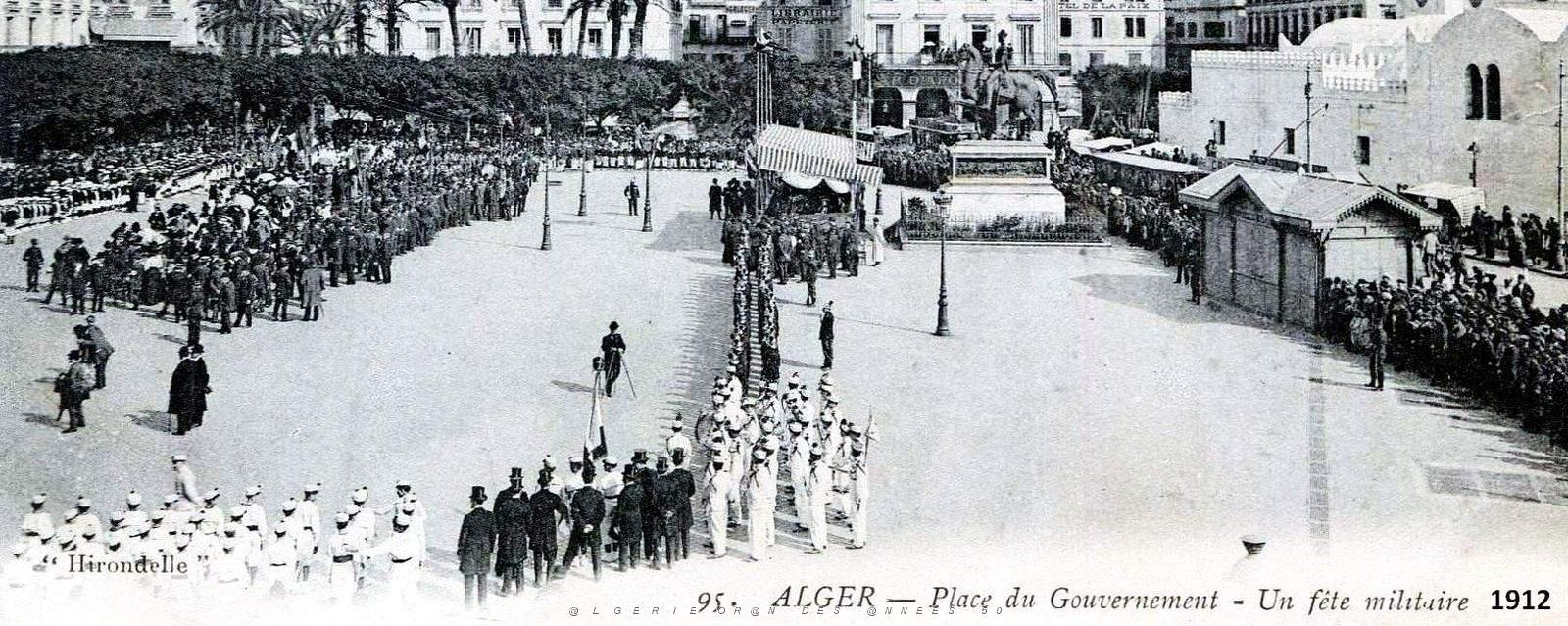 760- Alger - Place du Gouvernement - Fete militaire2.jpg